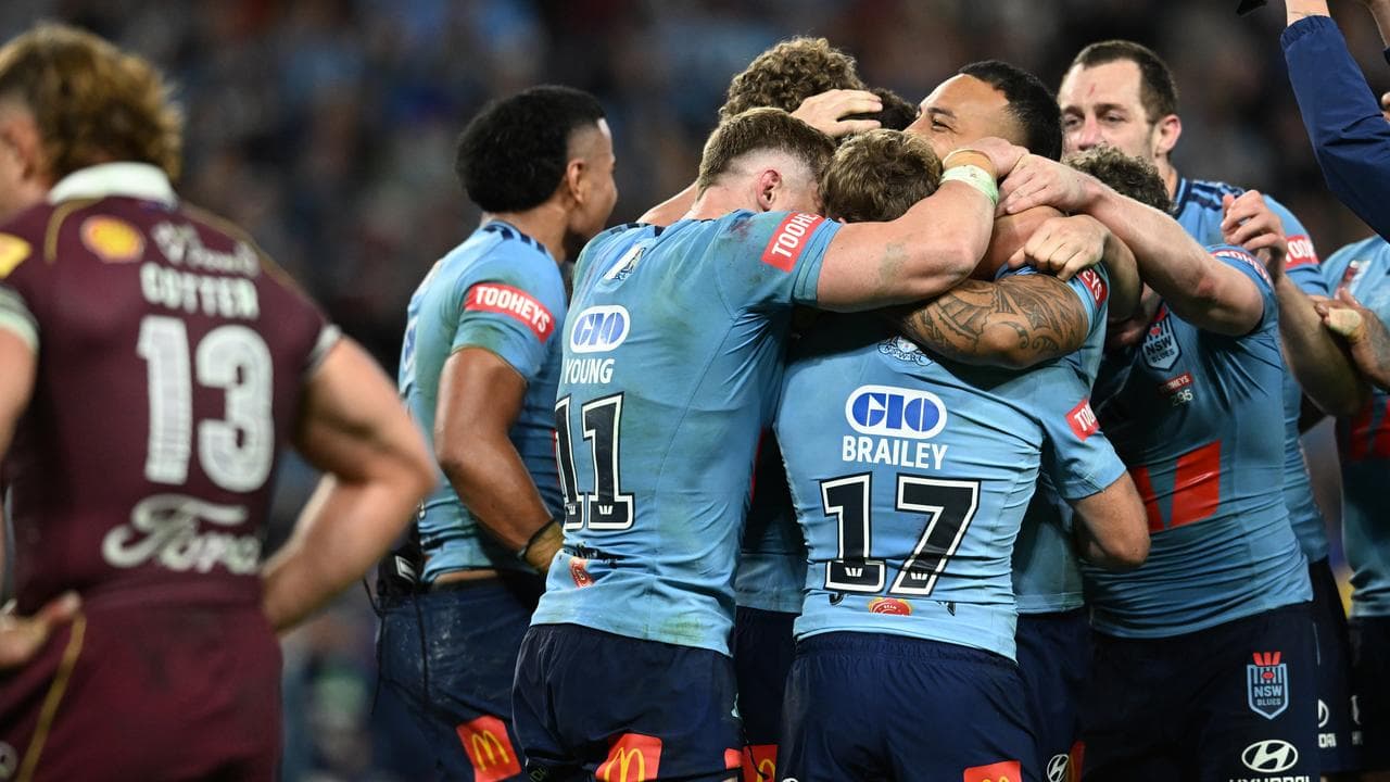 Celebrating NSW players.