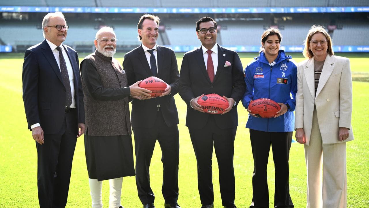 (L-R) Anthony Albanese, Narendra Modi, Andrew Dillon, Jacinta Allan.