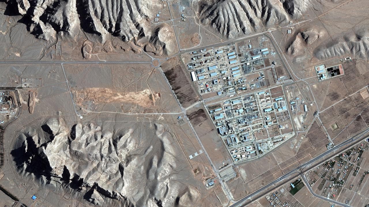 An overview of Isfahan nuclear complex and adjacent tunnels