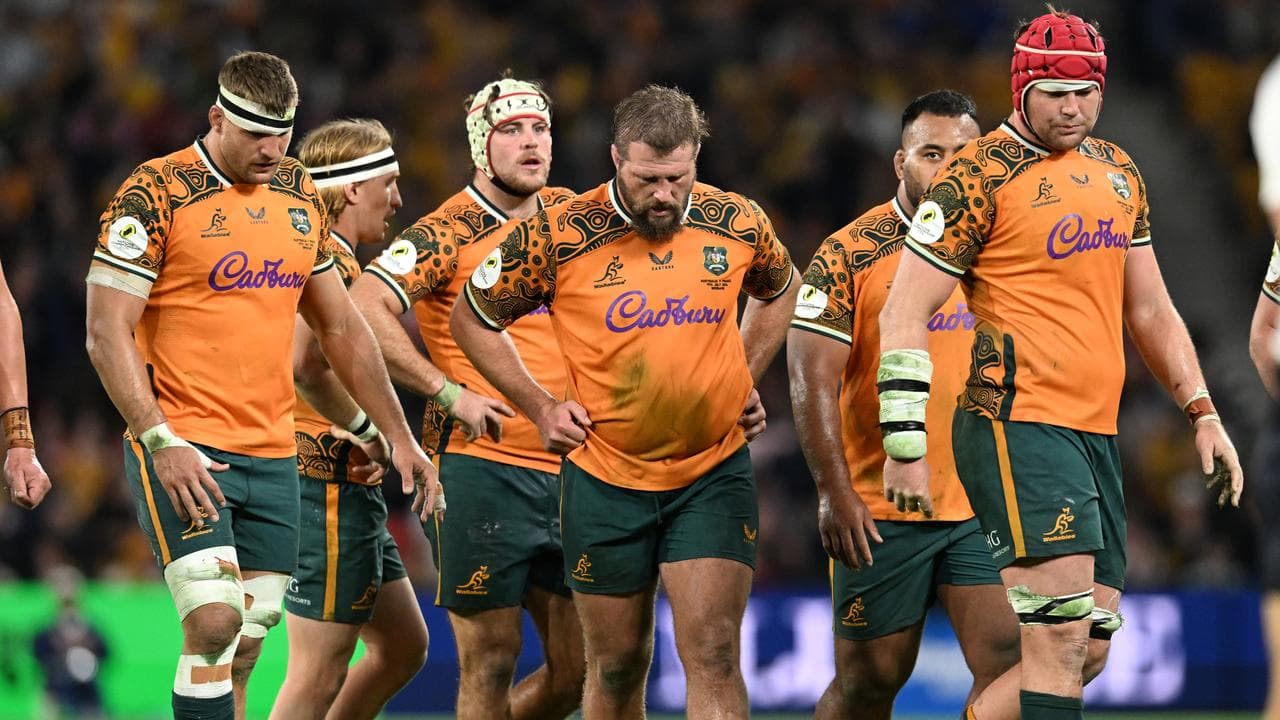 Wallabies wallow.