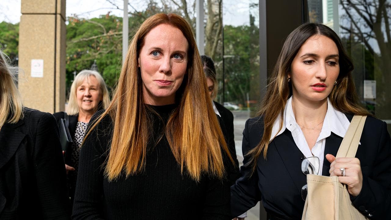 Gemma O’Neill (centre) Jackie O's manager (file image)