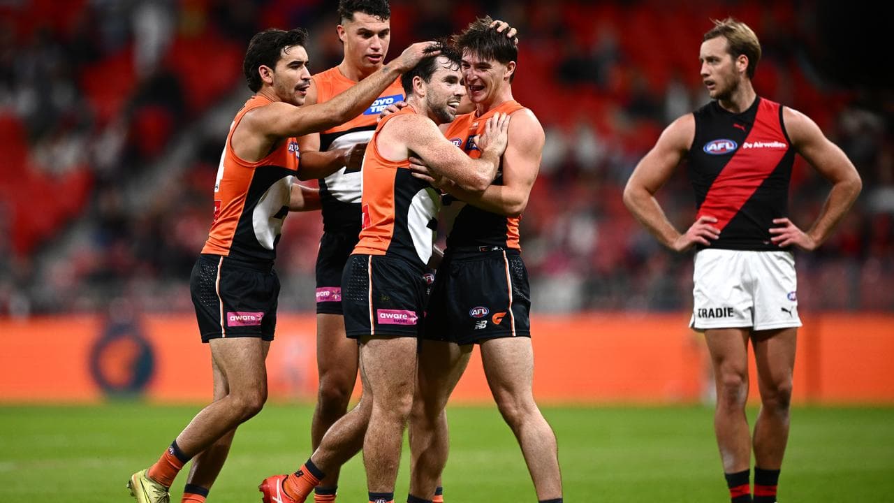 The Bombers pushed the Giants all the way in their round-nine clash.