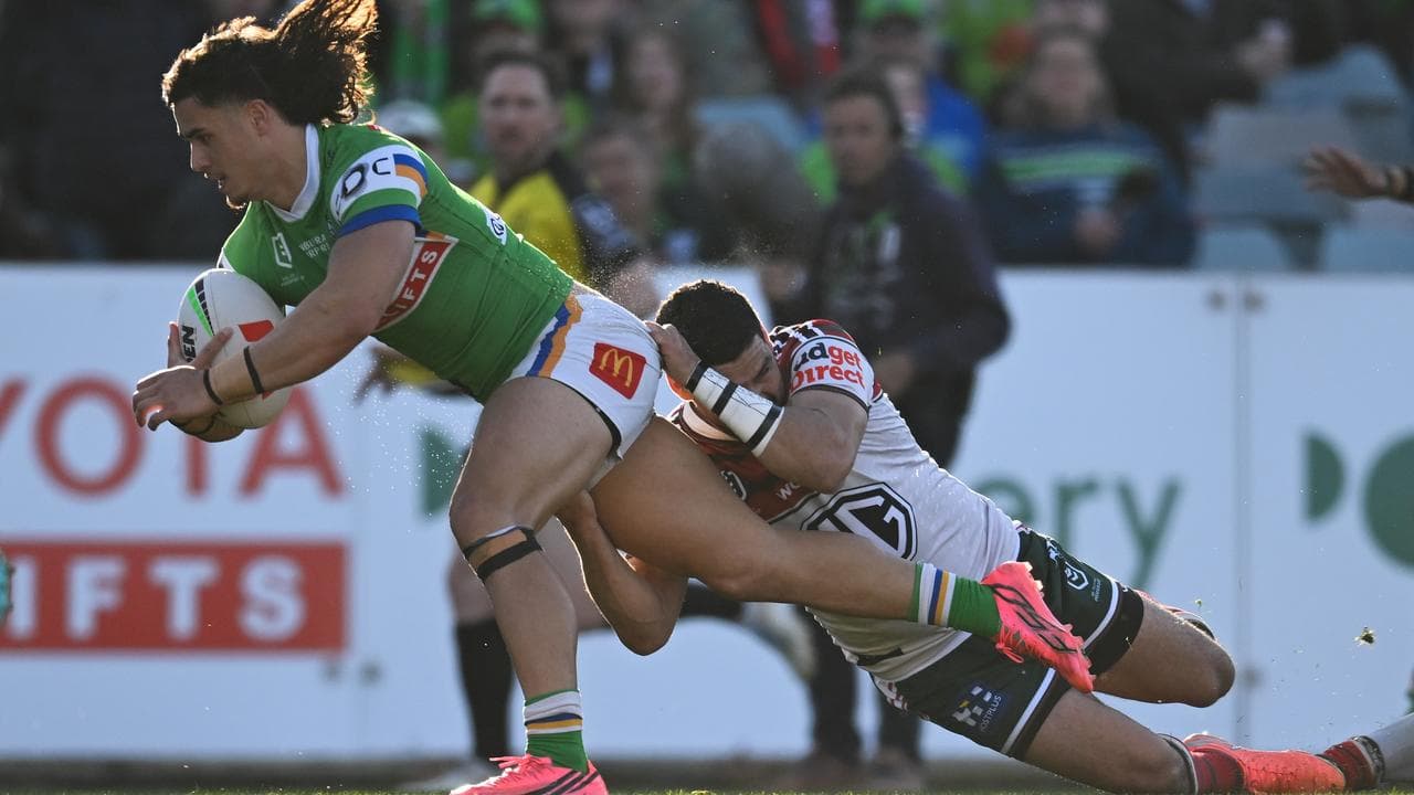 Kaeo Weekes scored a double in the Raiders' win over the Rabbitohs.