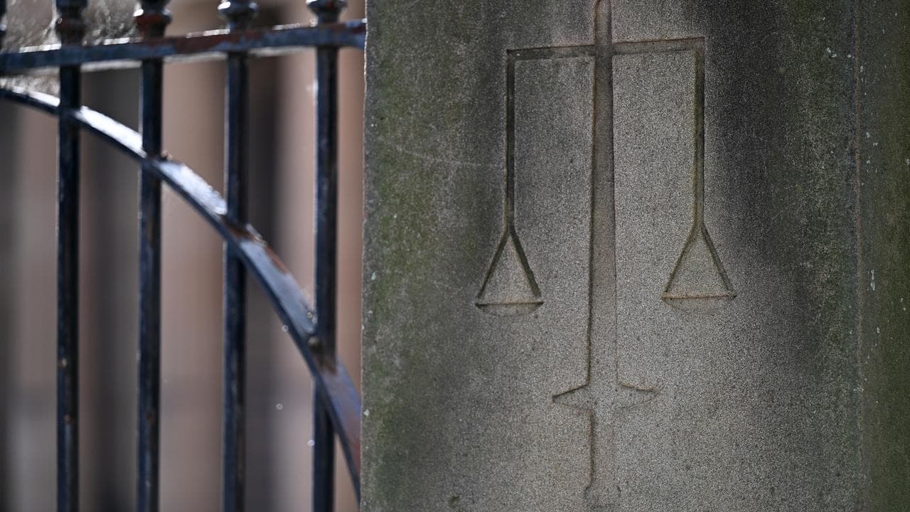 court signage