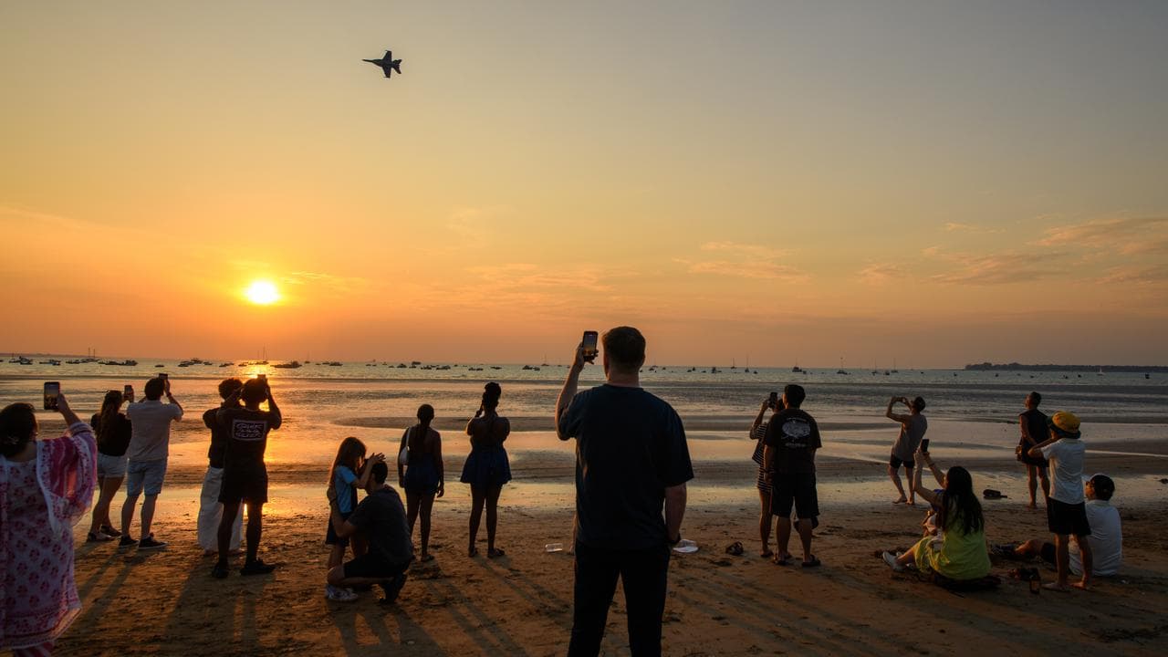 Super Hornet flying along Mindil Beach