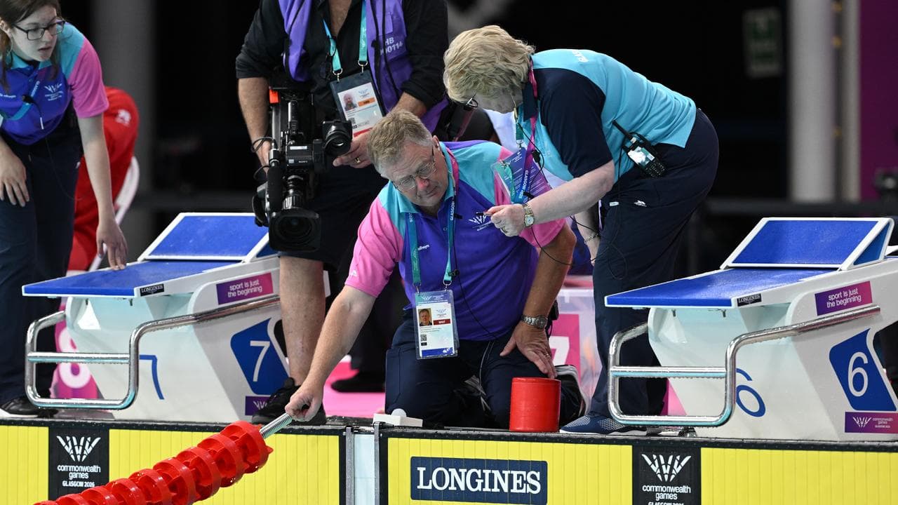Officials attempt to fix a 