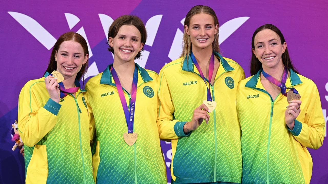 Gold medalists Mollie O'Callagh