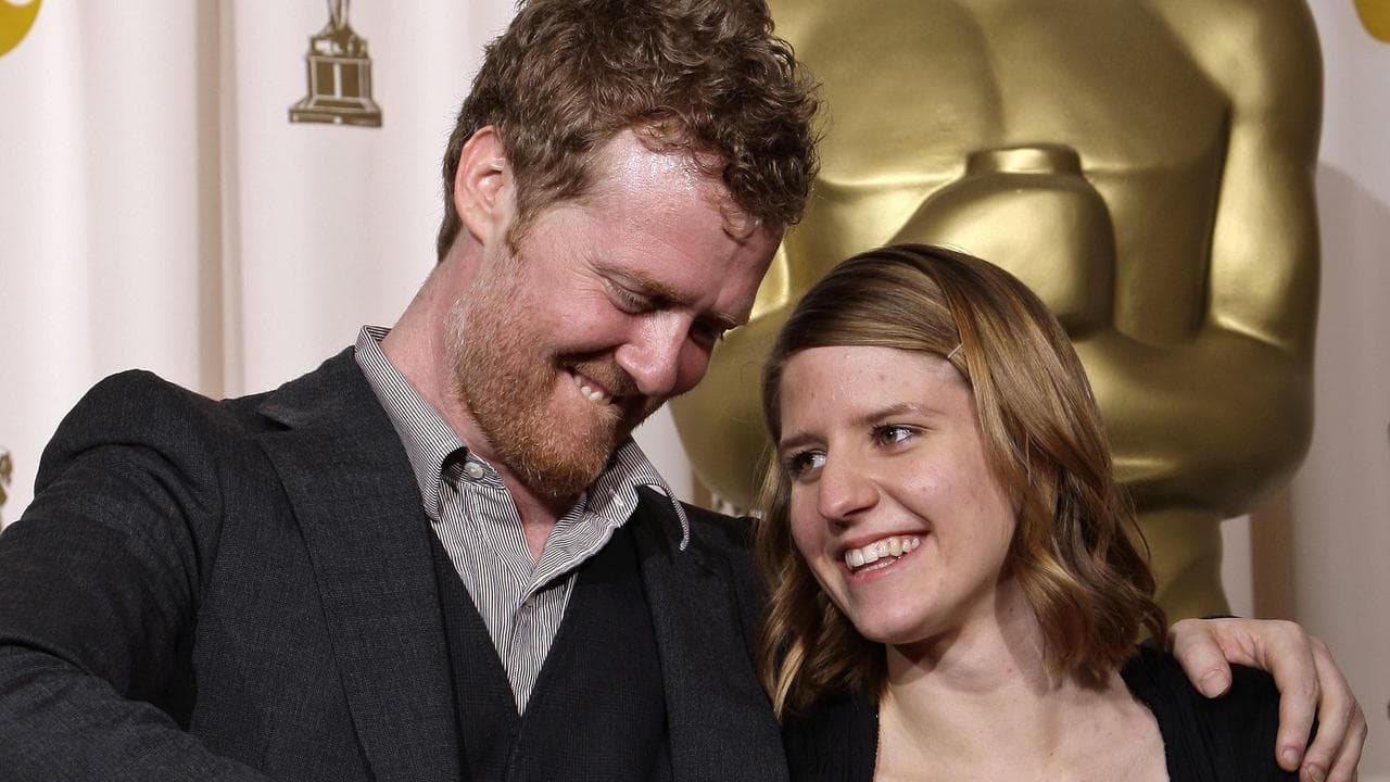 Glen Hansard and Marketa Irglova with their Oscars in 2008