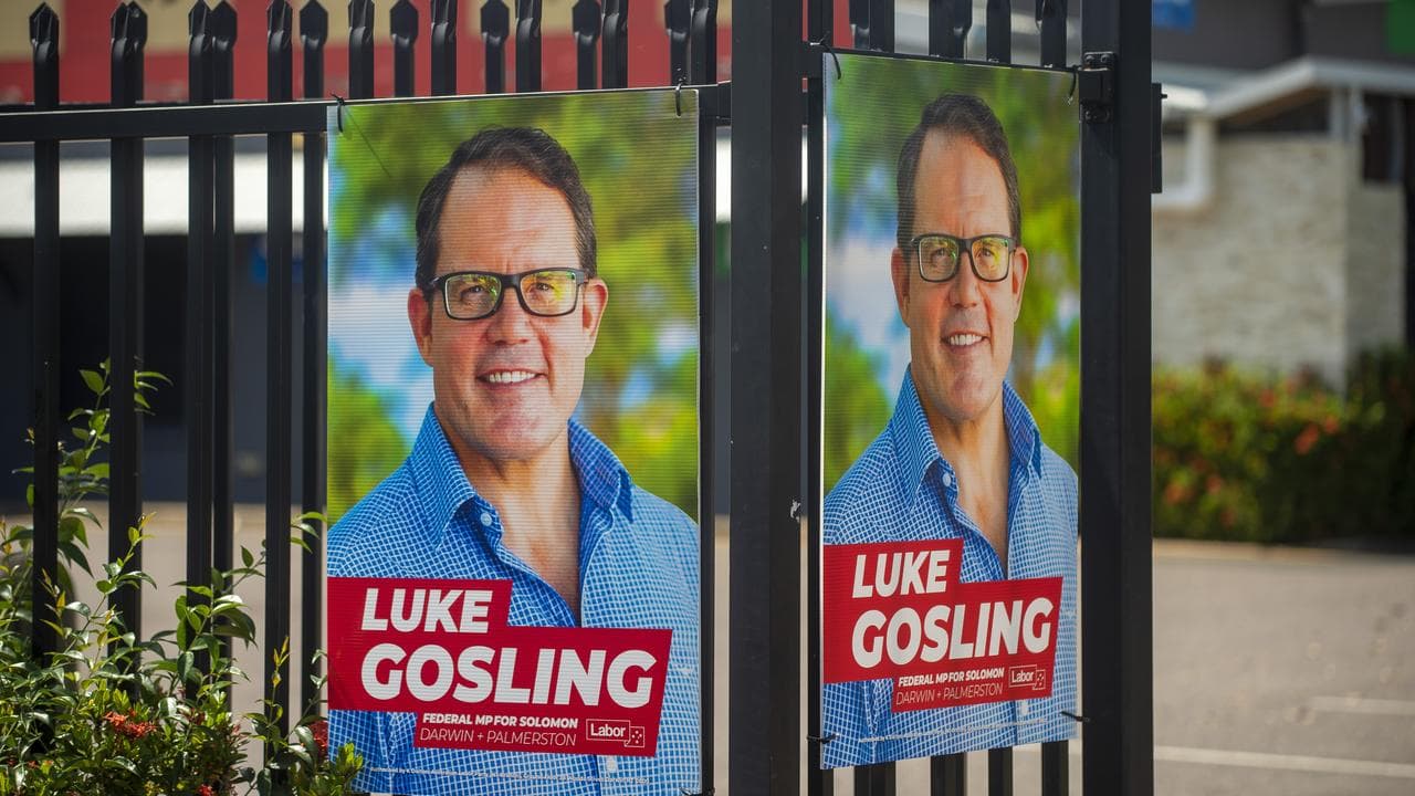 Political corflute signs for Labor member for Solomon Luke Gosling