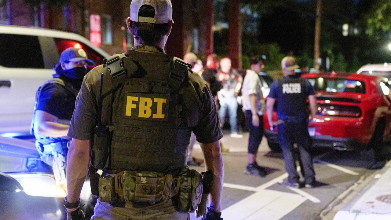 FBI agent
