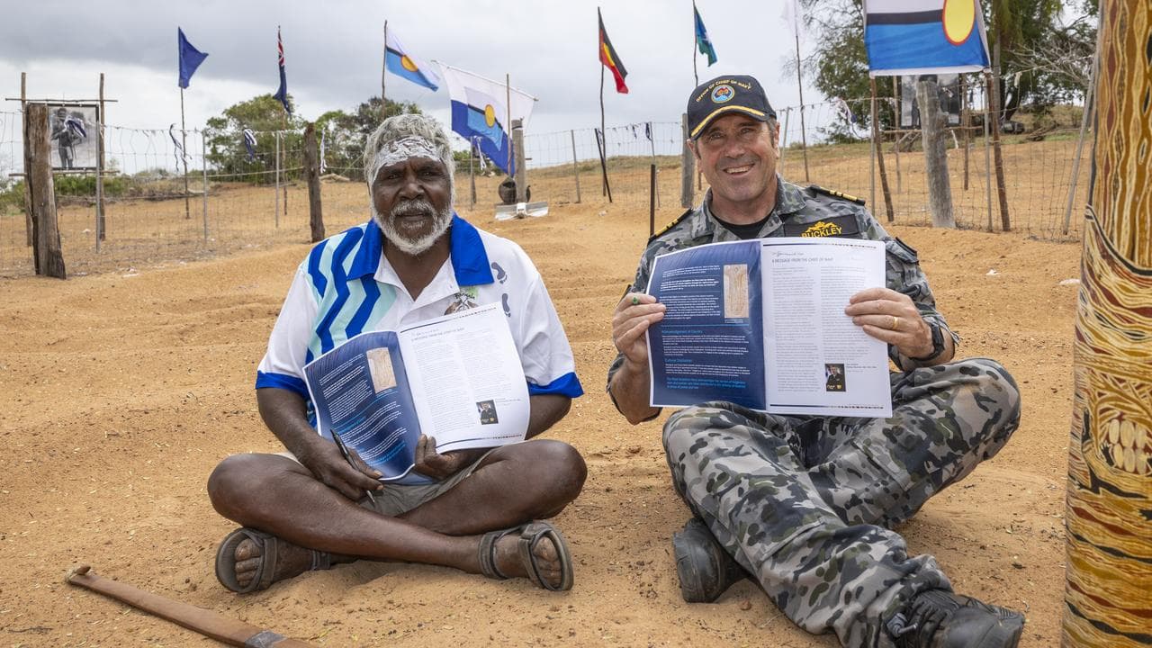 Dr Djambawa Marawili and Vice Admiral Matthew Buckley