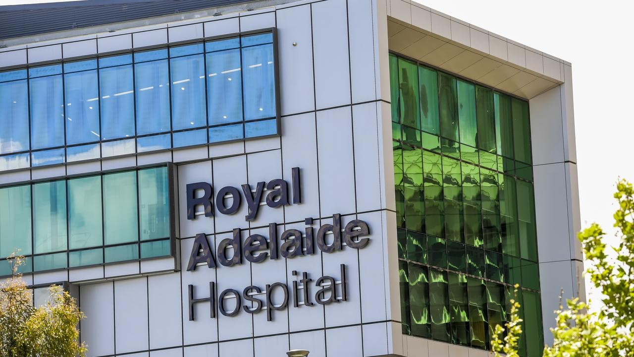 Royal Adelaide Hospital signage