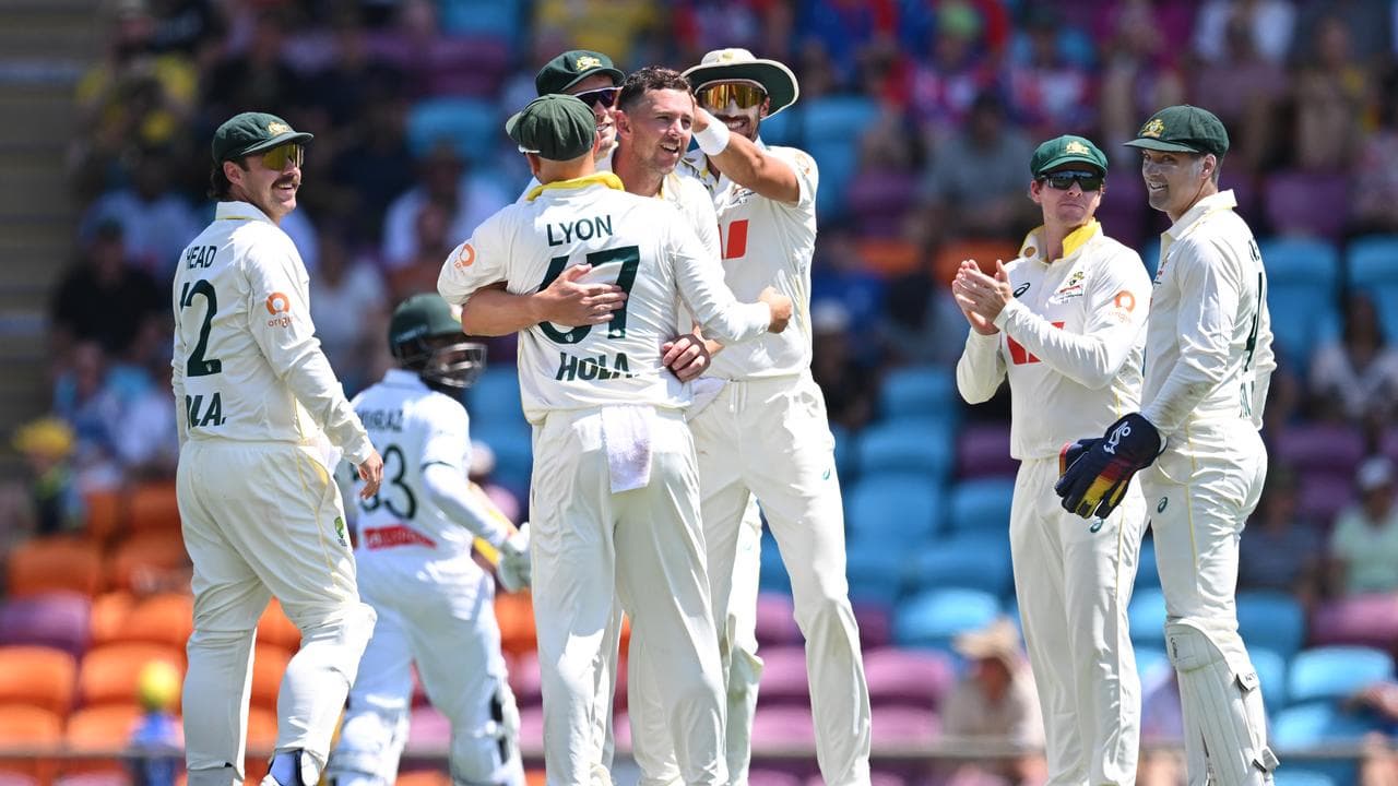 Josh Hazlewood picked up six scalps.