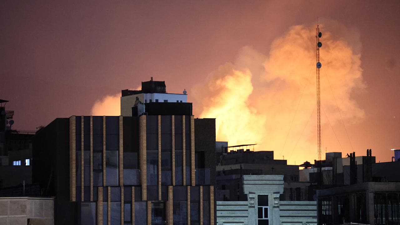 US-Israeli attacks continue in Iran