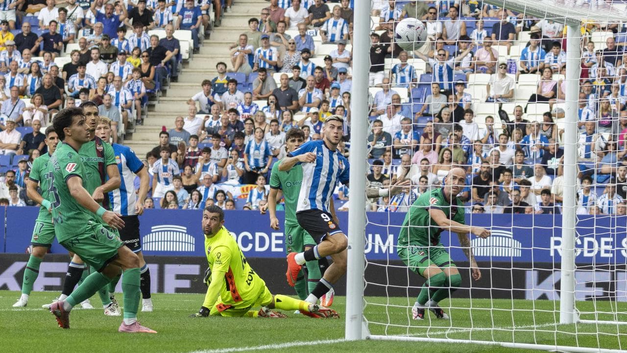 Espanyol goal.