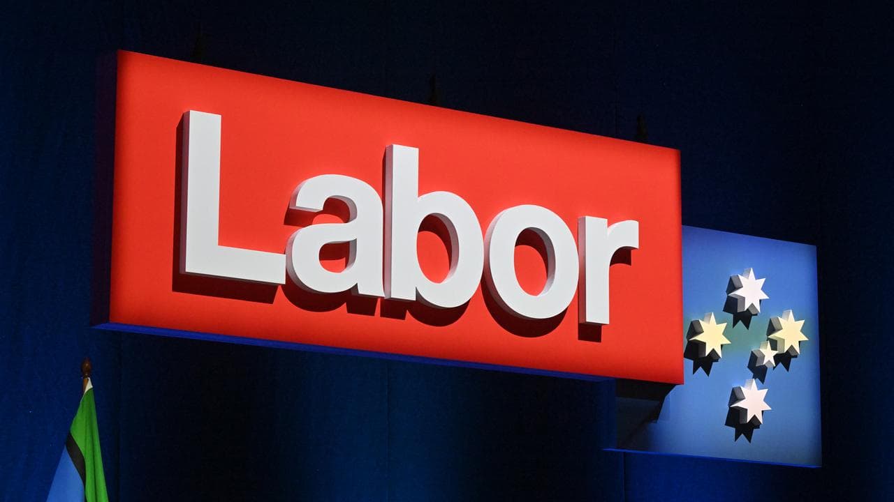 Labor signage