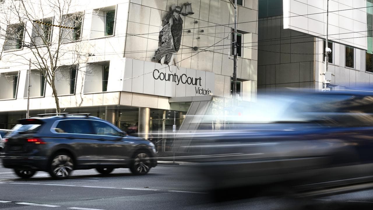 court stock