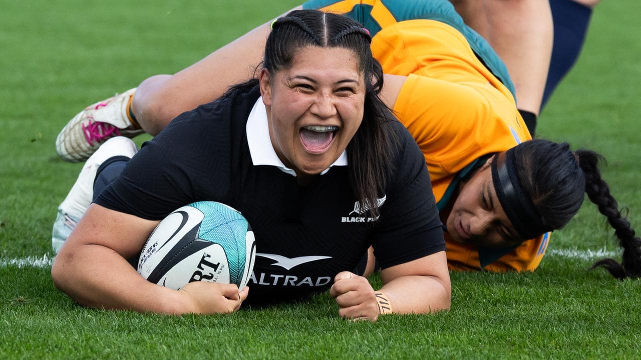 Black Ferns prop Chryss Viliko