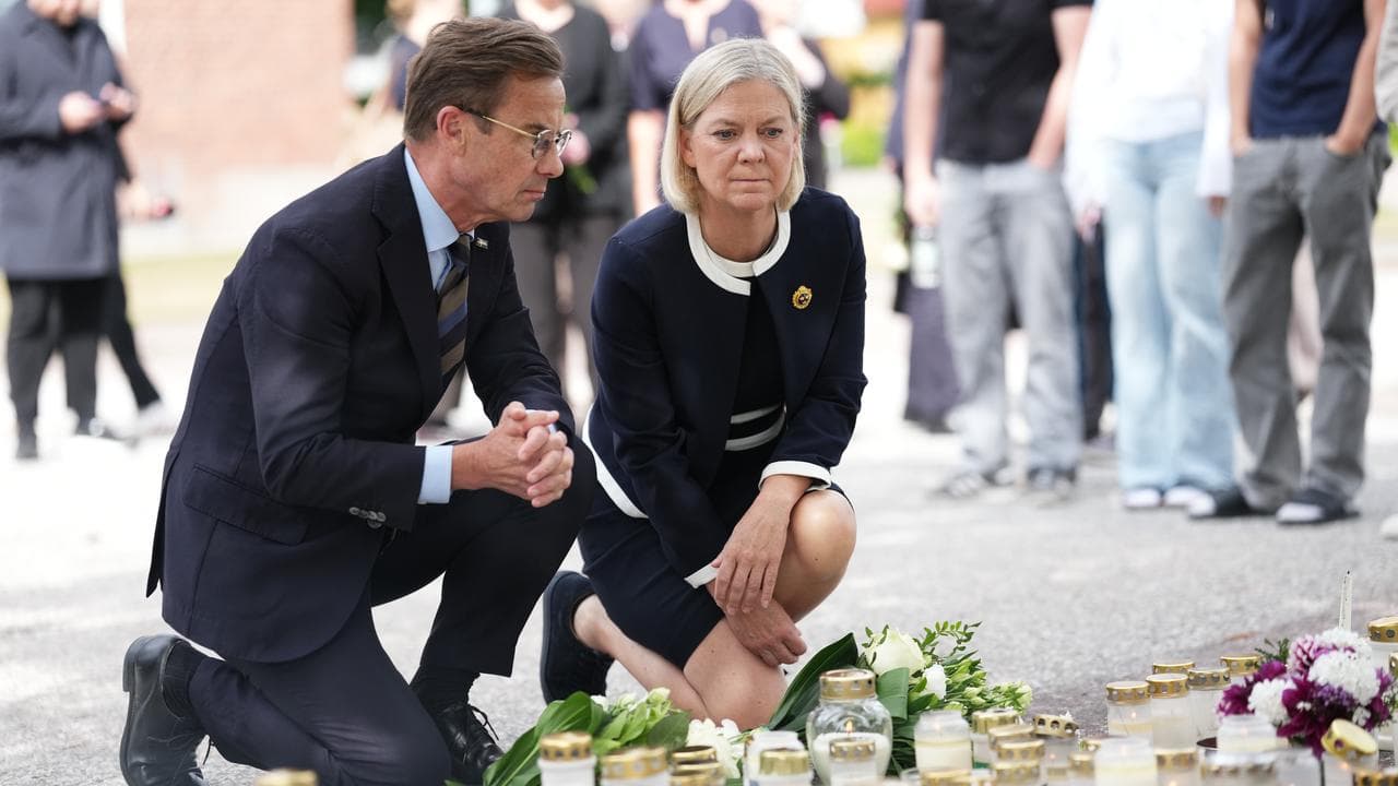 Ulf Kristersson and Magdalena Andersson at a school attack memorial