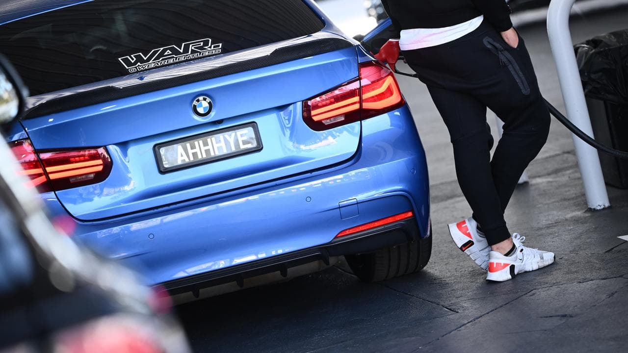 Motorists fill up with discounted fuel in Preston, Melbourne