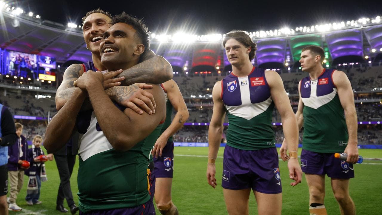 Dockers win.
