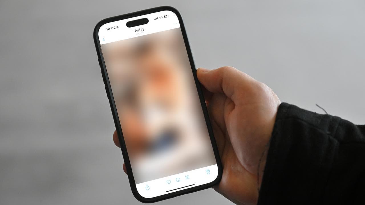 blurred image on phone