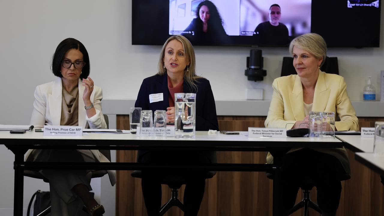 Prue Car, Hannah Tonkin and Tanya Plibersek