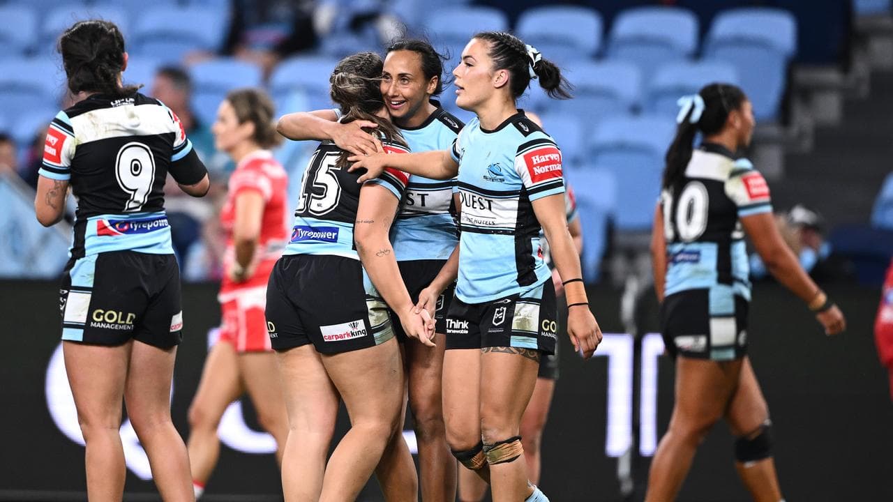 Sharks beat Dragons.