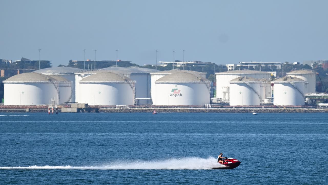 Liquid fuel storage facility at Port Botany