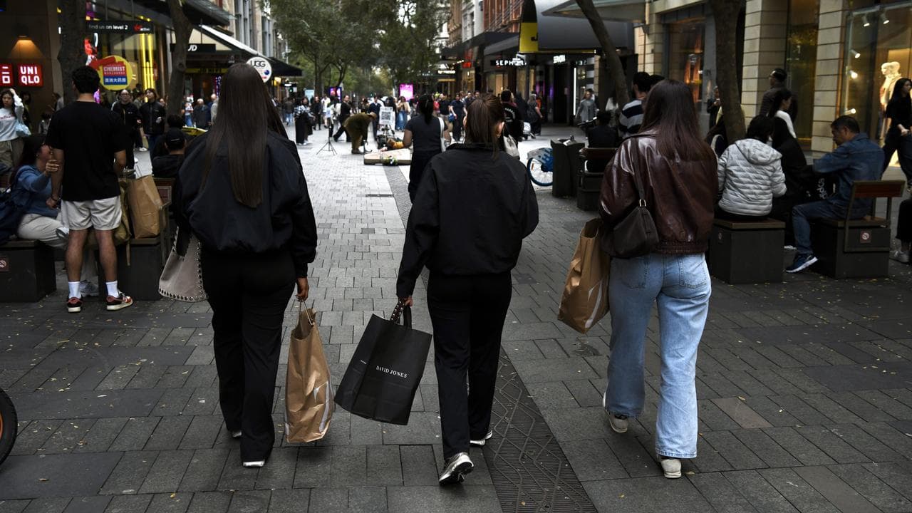 People shopping in Sydney (file image)