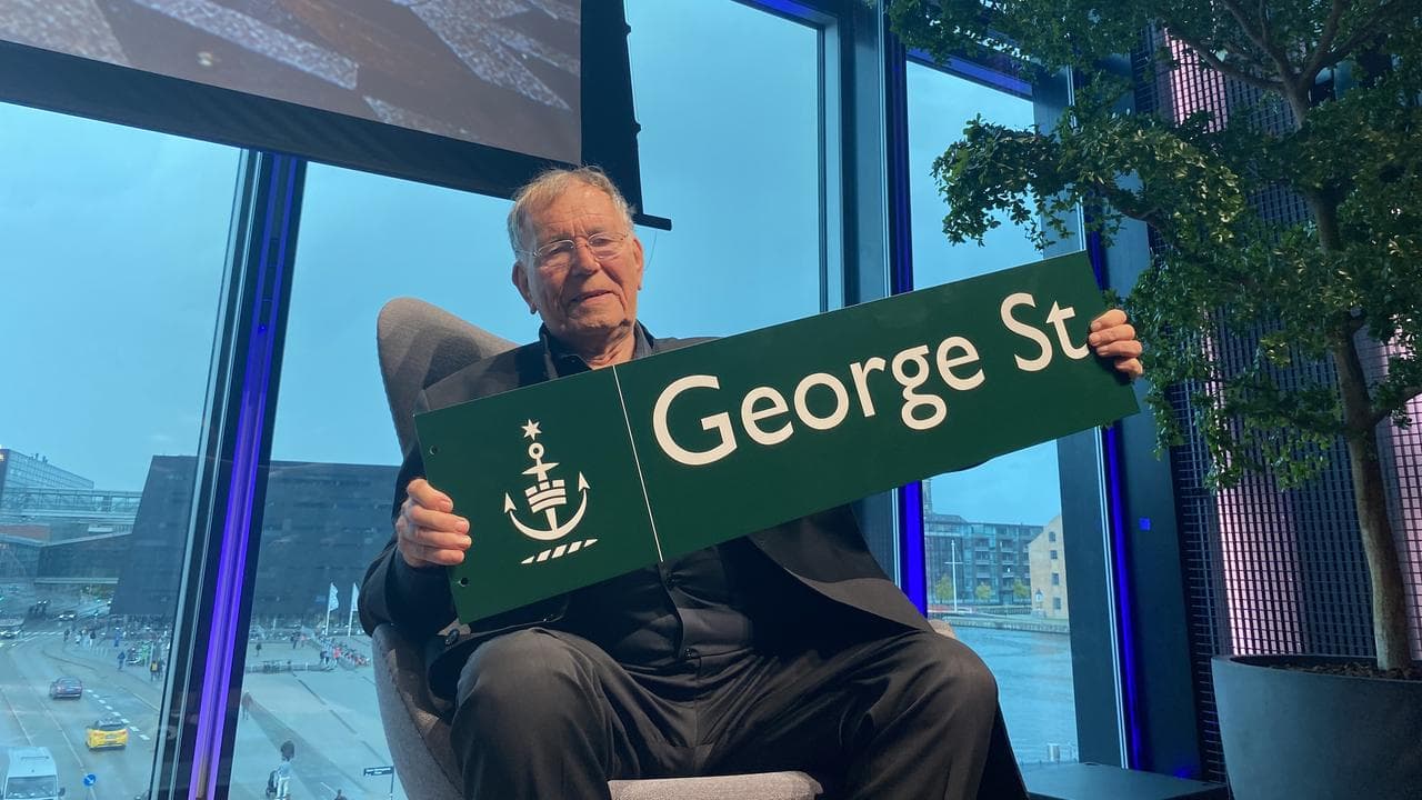 Jan Gehl received a George St sign from Sydney for his 90th birthday