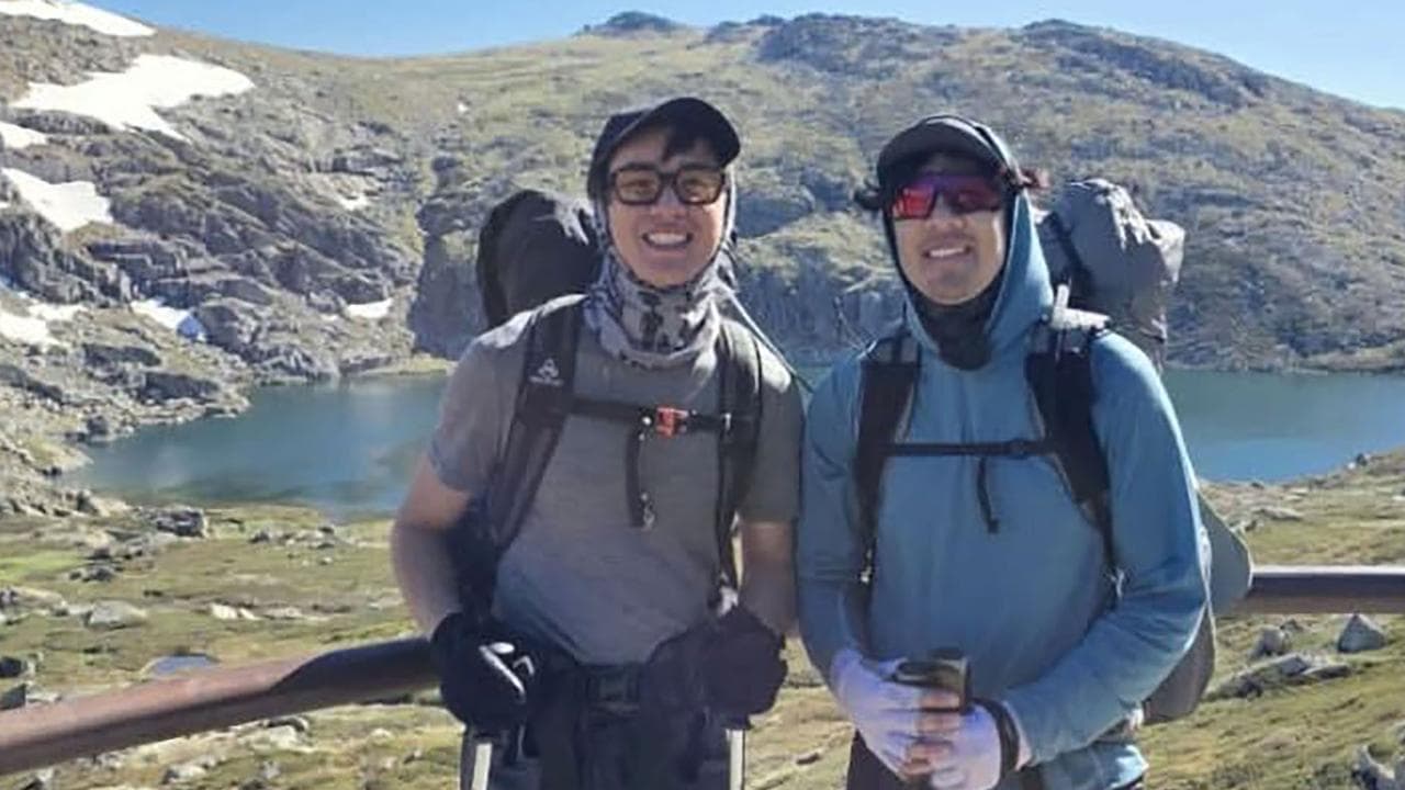 Australian hiker Jordan Yap (right), pictured with friend Kevin Nguyen