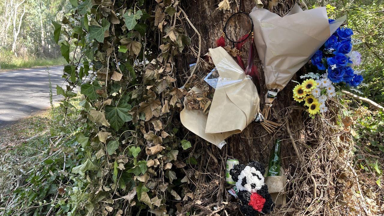Tributes at fatal crash scene