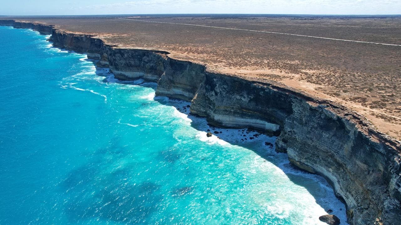 Geoscientists map hidden cave systems along the Nullarbor