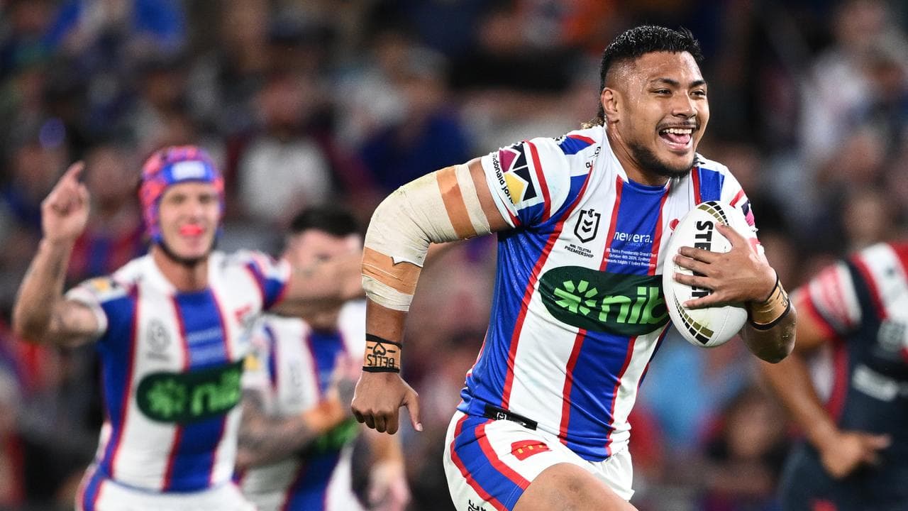 Francis Manuleleua.