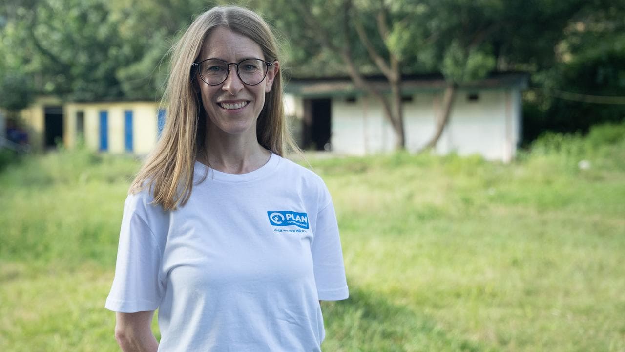Hayley Cull in Nepal