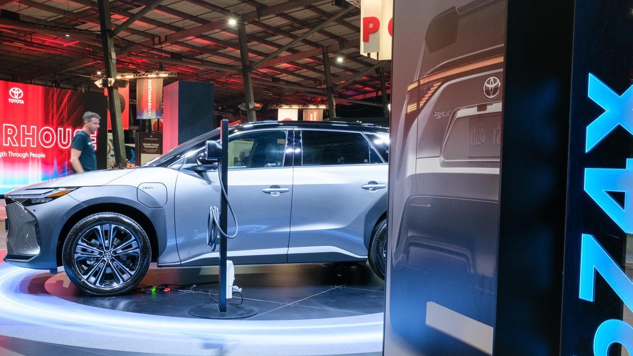 TOYOTA ELECTRIC VEHICLE BZ4X