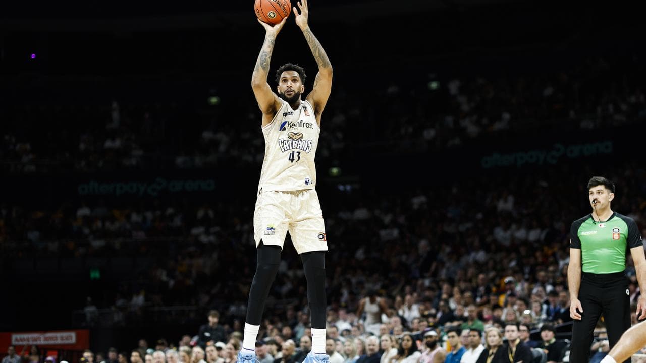 Jonah Bolden.