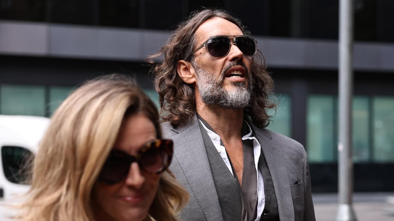 Russell Brand, Laura Gallacher
