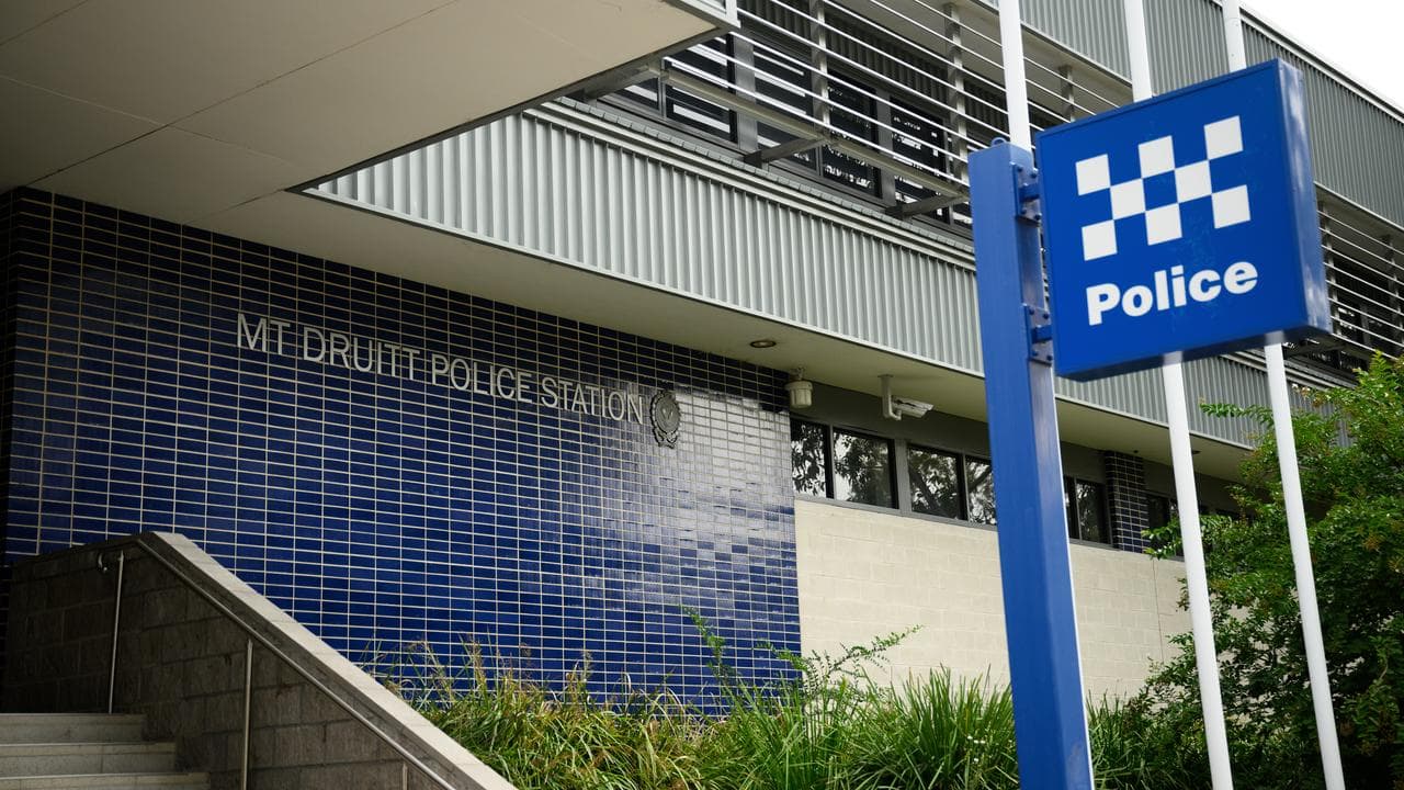 exterior of Mt Druitt police station