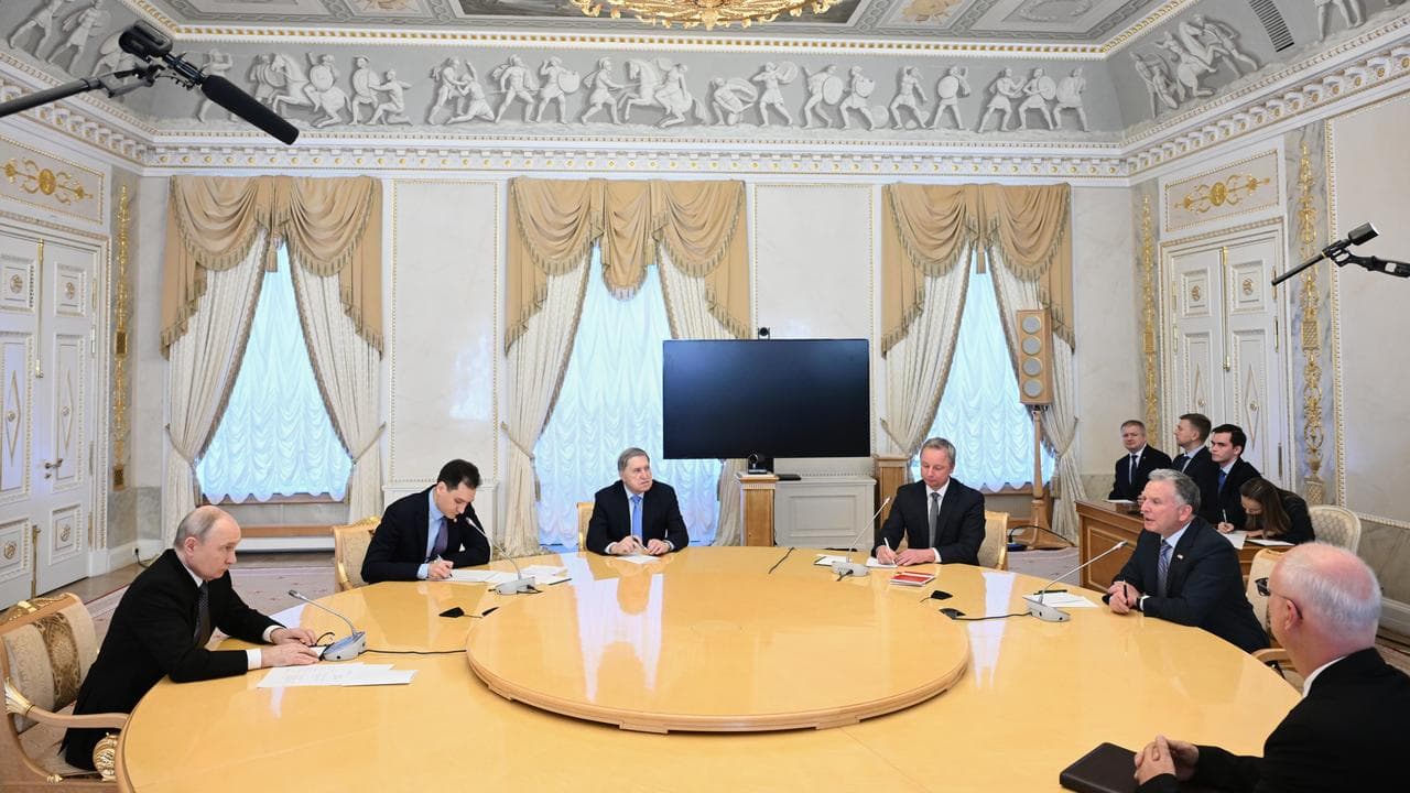 Vladimir Putin and US envoy Steve Witkoff hold talks in St Petersburg