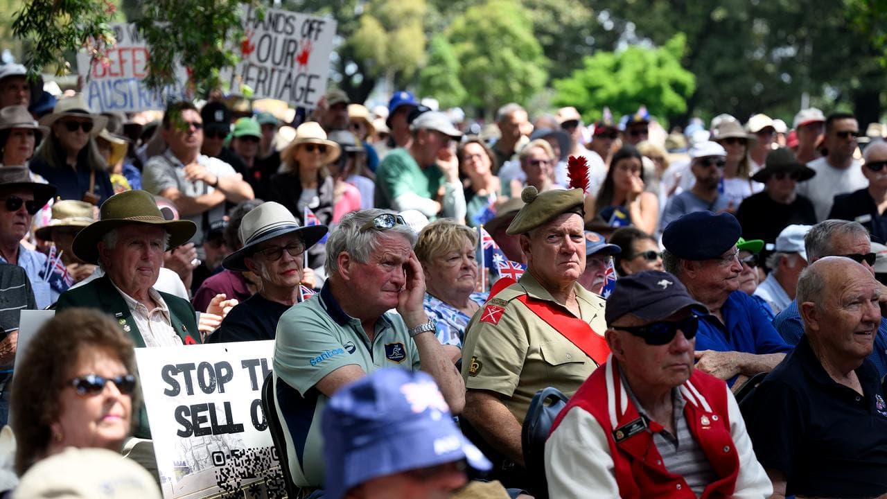 Save Victoria barracks rally