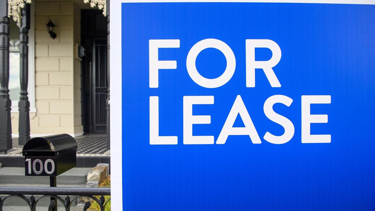 A for lease sign outside an house in Melbourne (file image)