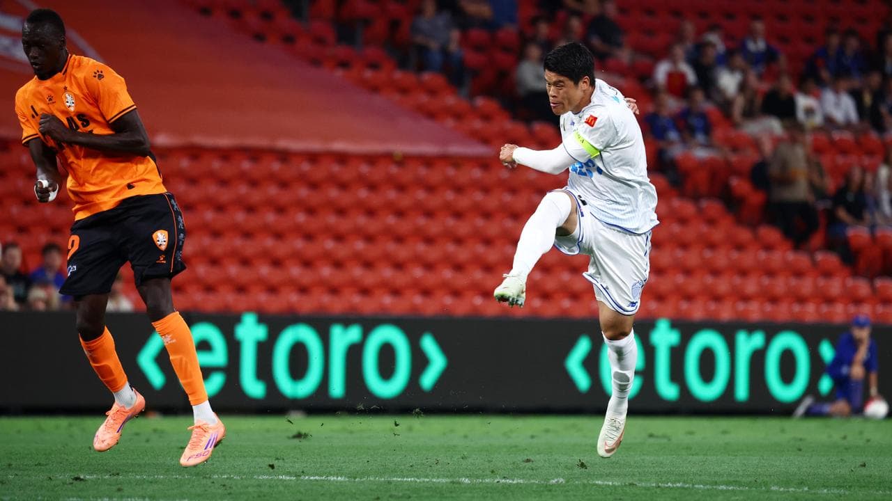 Auckland's Hiroki Sakai