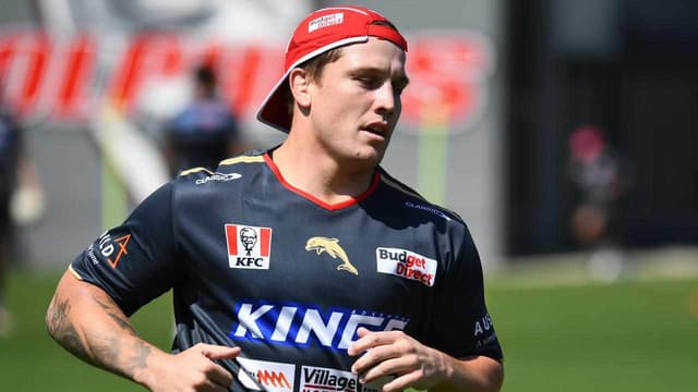 Boxing-fit Wallace targets Dolphins deal post-Bennett