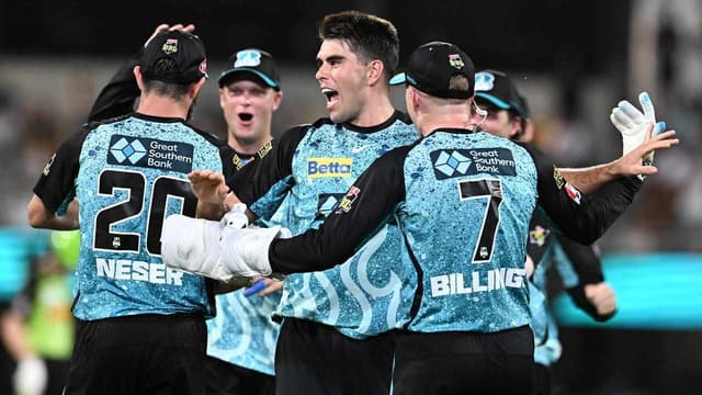 Heat defy Sams' historic spell to quell Thunder