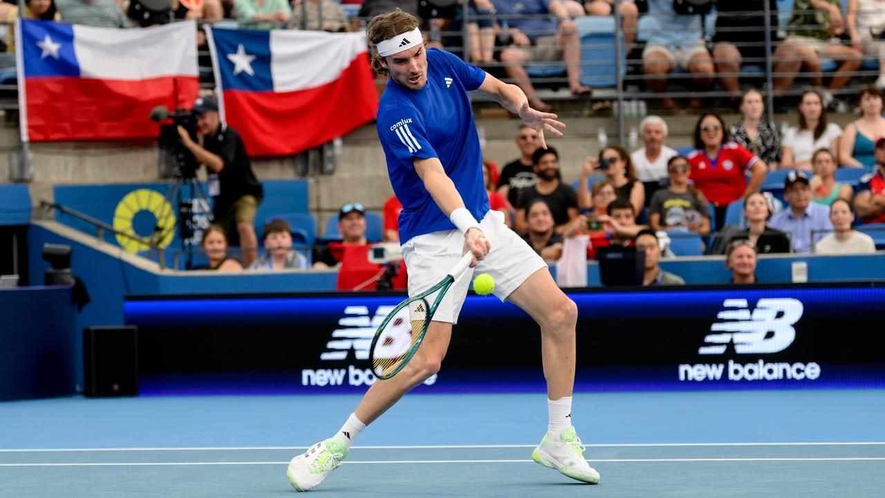 Tsitsipas upbeat after injury hurts Greece's Cup bid
