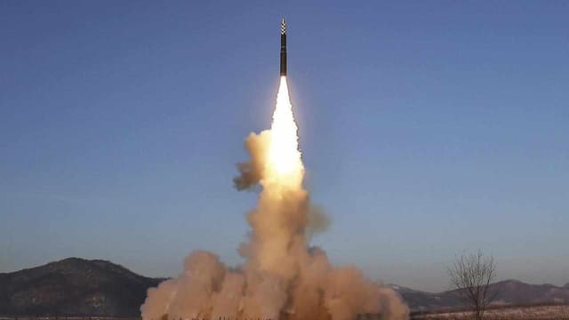 Canberra condemns Russia getting North Korean missiles