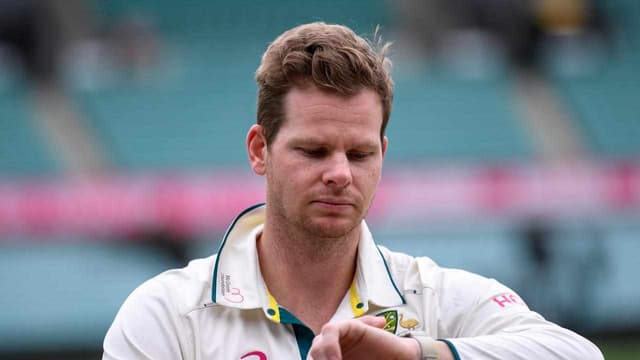 Warner sees clear upside in Smith's shift to the top