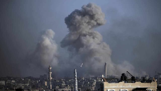 Khan Younis battle threatens Gaza Strip hospital